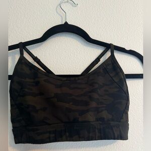 Alphalete sports bra green camo size small